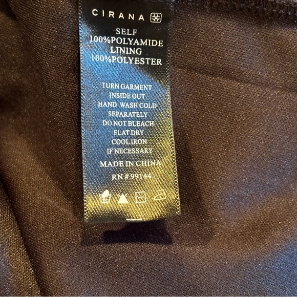 Cirana blouse with growing flower vines stitched over sheer layer, ruffle sleeve - Picture 6 of 9